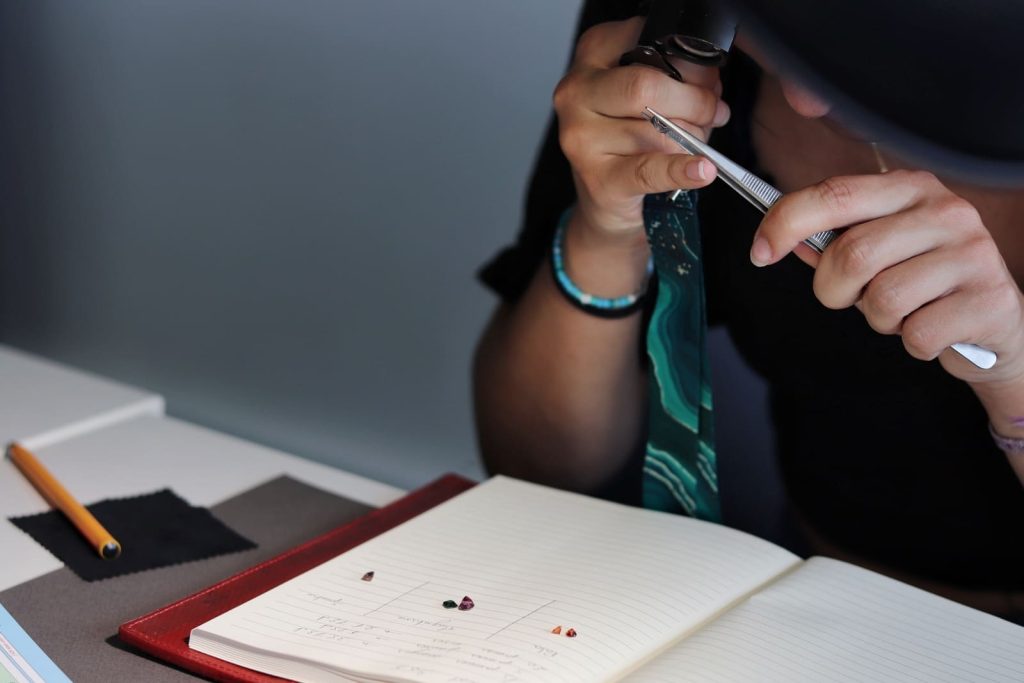 formations professionnelles gemmologie